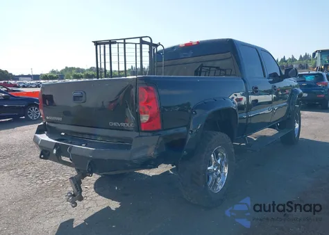 2005 Chevrolet Silverado 1500 Z71 from USA, damaged, VIN 2GCEK13T051273253